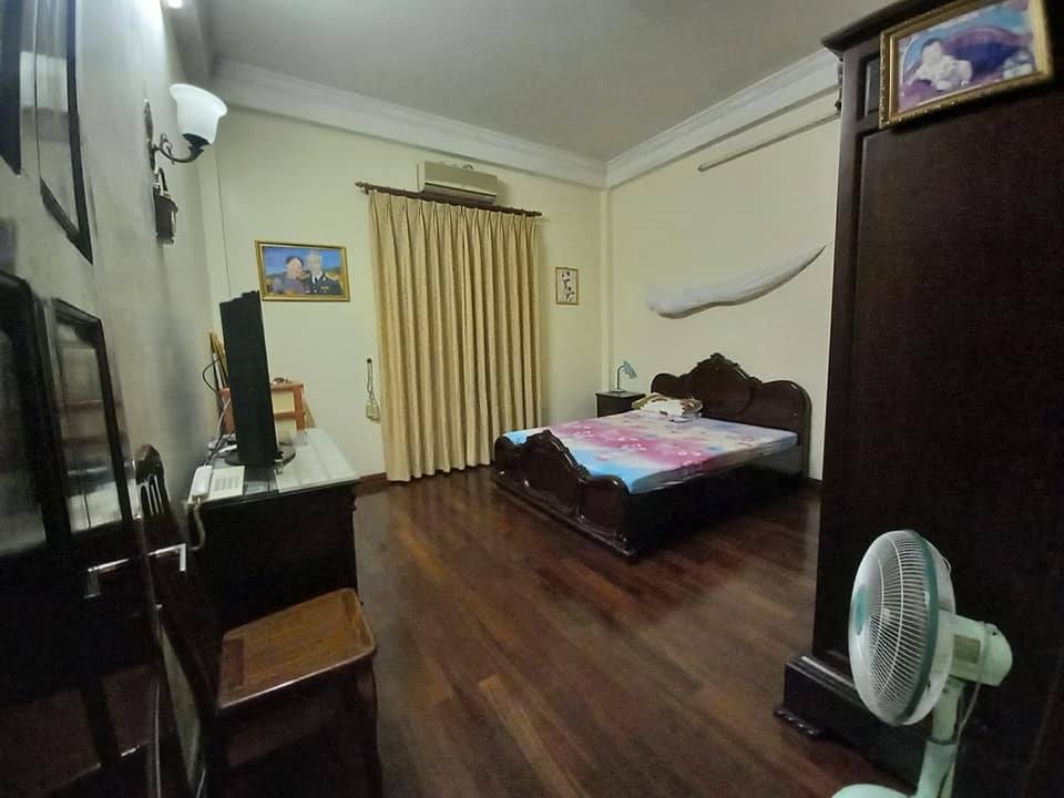 BÁN NHÀ ĐỊNH CÔNG, Ô TÔ ĐỖ CỬA, DT 42M2, GIÁ 7 TỶ