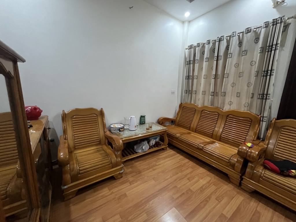 BÁN NHÀ KIM GIANG, 1 NHÀ RA PHỐ, NGÕ NÔNG ,DT 38M2, GIÁ 8.8 TỶ