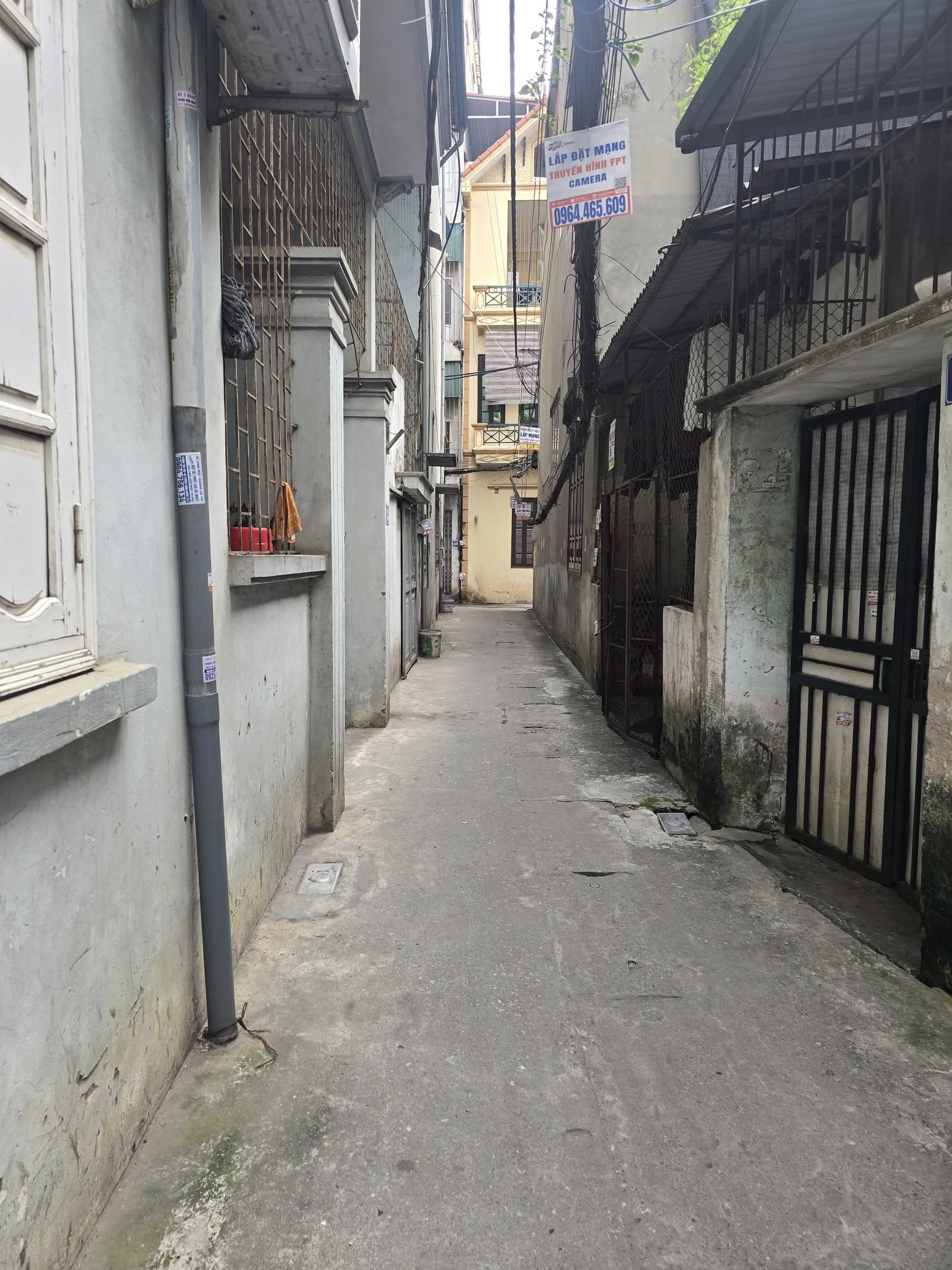 BÁN NHÀ KIM GIANG, LÔ GÓC 3 MẶT THOÁNG, NGÕ NÔNG GẦN Ô TÔ, Dt 34M2, GIÁ 7 TỶ