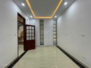 BÁN NHÀ KHƯƠNG TRUNG, 15M RA Ô TÔ, DT 54M2, MT 5.6M. GIÁ 8 TỶ