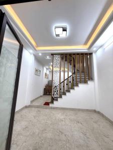BÁN NHÀ PHÂN LÔ PHỐ KHƯƠNG TRUNG, Ô TÔ ĐỖ CỬA, DT 42M2, GIÁ 8.2 TỶ