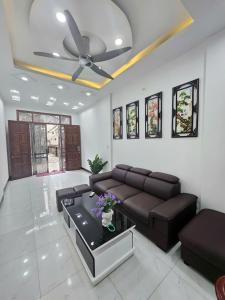 BÁN NHÀ ĐẠI KIM, NGÕ 3M, VÀI BƯỚC RA Ô TÔ, DT 40M2, GIÁ 7.75