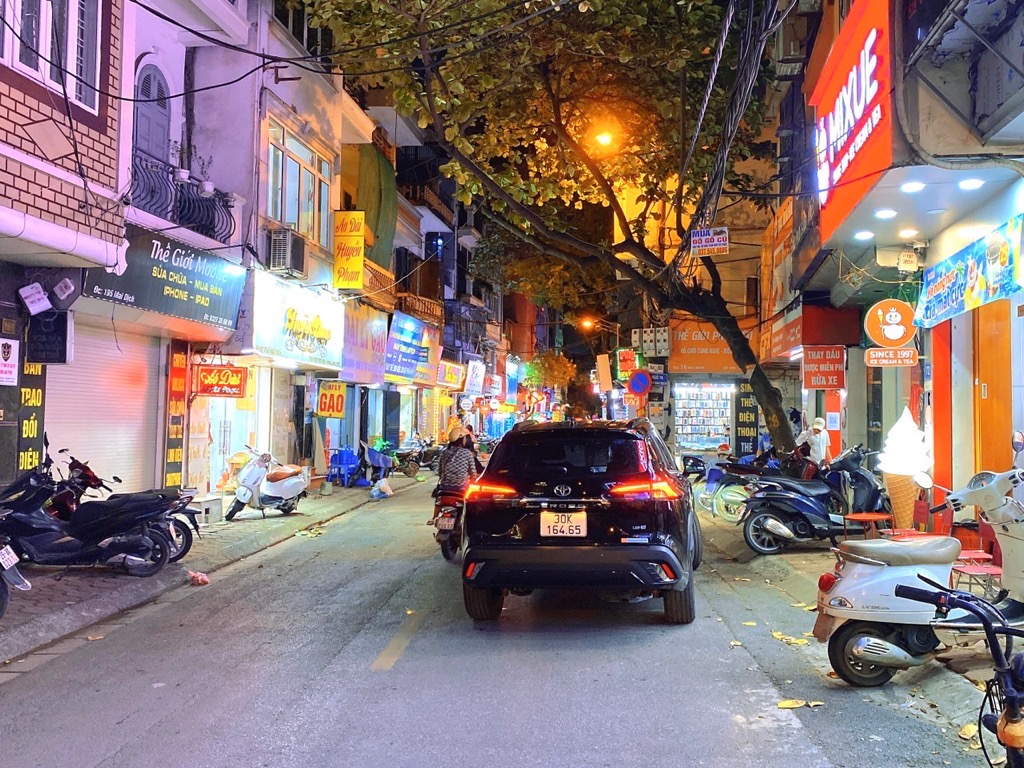 NHÀ MẶT PHỐ SIÊU KINH DOANH-MAI DỊCH-CẦU GIẤY-HN