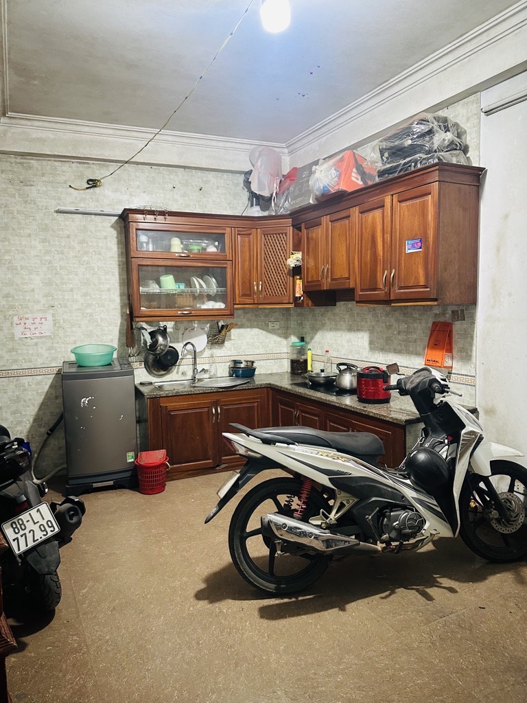 LÔ GÓC - 2 MẶT TIỀN - OTO VÀO NHÀ - KINH DOANH - NGÕ THÔNG