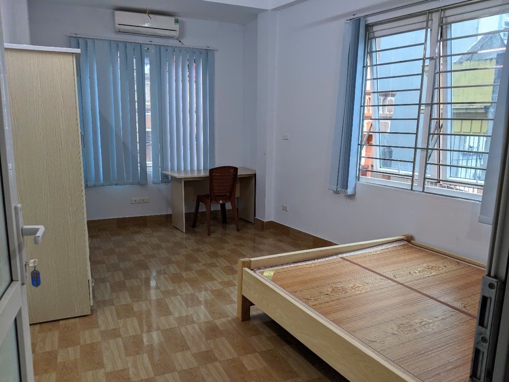 LÔ GÓC - 2 MẶT TIỀN - OTO VÀO NHÀ - KINH DOANH - NGÕ THÔNG
