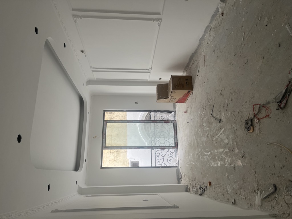 33 m2x4 tầng-Ngõ nông vài mét ra đường ô tô tránh-6.x tỷ