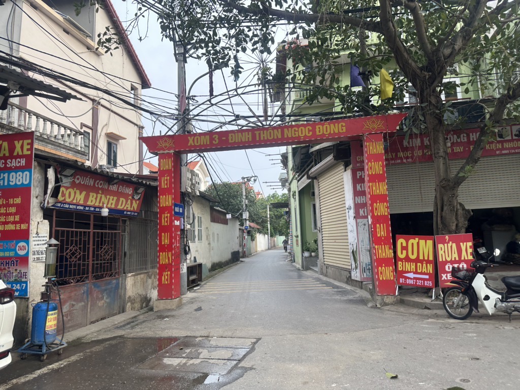 BÁN ĐẤT ĐA TỐN 53M2-2,65 TỶ- MẶT TIỀN 5M- NGÕ Ô TÔ- 5P RA VIN OCP.   LH 0904290916