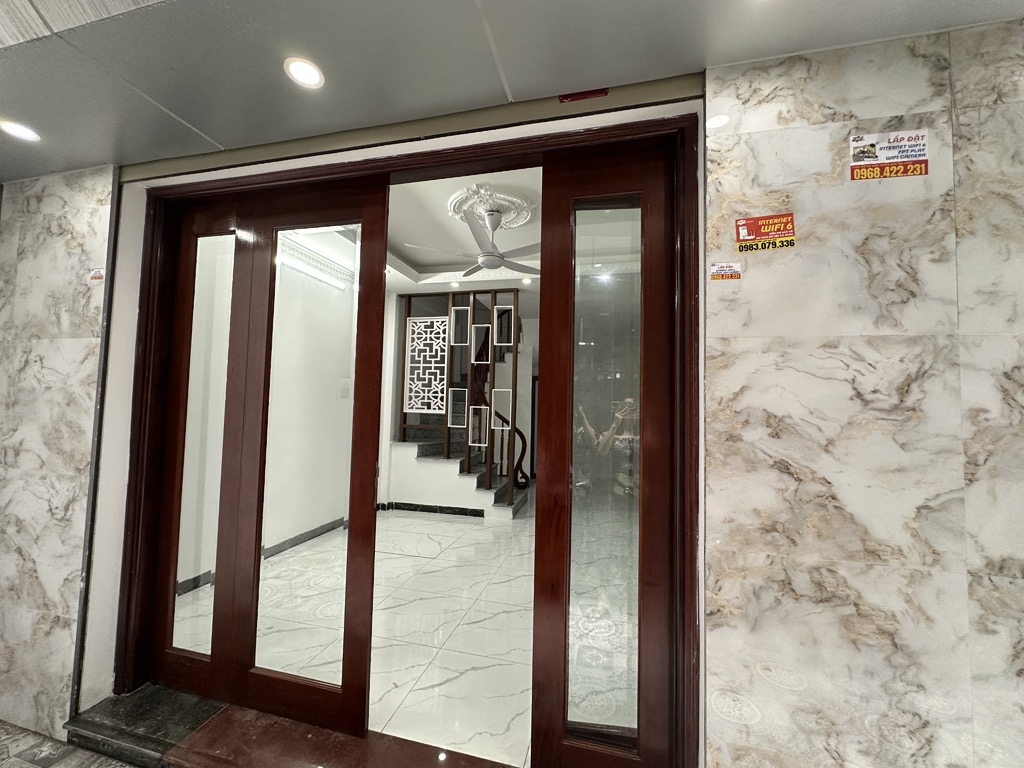 BÁN NHÀ PHỐ VO TRUNG, PHÚC LỢI MỚI TINH 30M2_5 TẦNG_4,75 TỶ, NGÕ NÔNG. Sổ vuông đẹp.