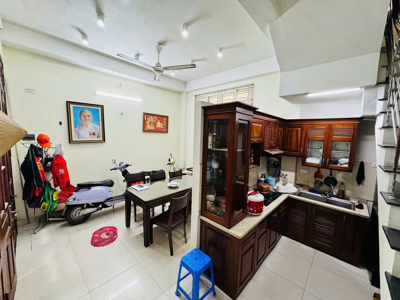 BÁN NHÀ PHỐ VIP ĐỐNG ĐA 35M2 X 5 TẦNG NHỈNH 6 TỶ