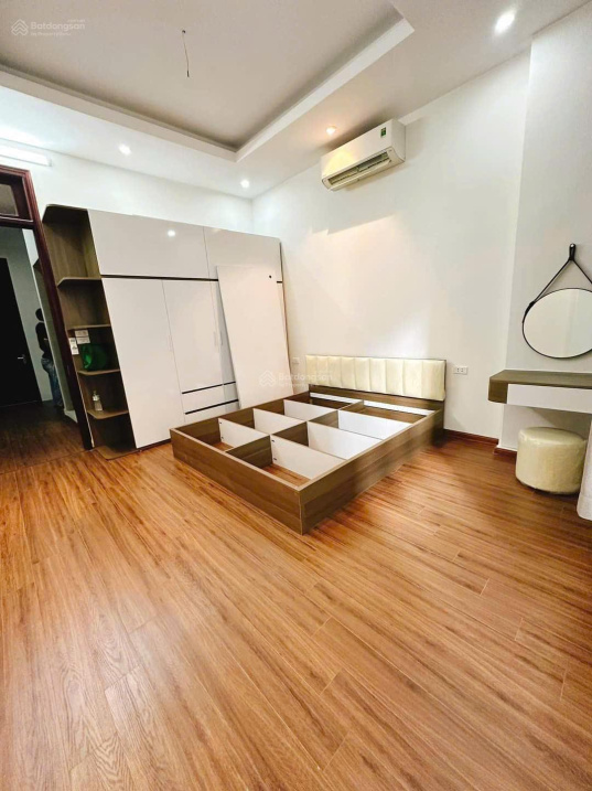 bán nhà Dịch Vọng Cầu Giấy Siêu Hót