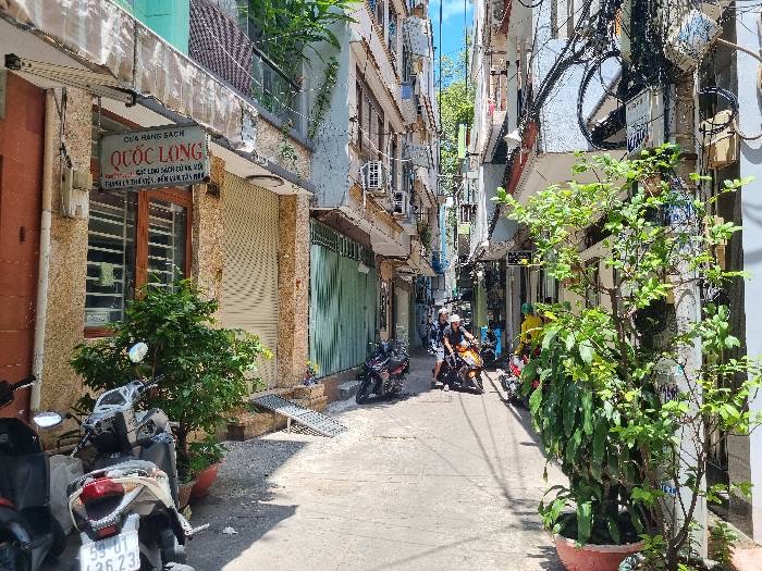 BÁN NHÀ 2 MẶT HẺM – NGUYỄN CHÍ THANH, PHƯỜNG 3, QUẬN 10 – GIÁ 3.2 TỶ