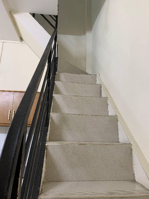 BÁN NHÀ 1 TRỆT 1 LẦU – TRUNG TÂM PHƯỜNG 4, QUẬN 10 – NHÀ TRỐNG GIAO NGAY - GIÁ 2 TỶ 2 CHỐT NGAY