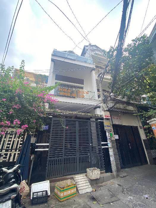 BÁN NHÀ 3 TẦNG – HẺM 8M XE HƠI – NGANG KHỦNG – SỔ ĐẸP – CÁCH MẠNG THÁNG TÁM, QUẬN 10 – GIÁ CHỈ 6.75 TỶ