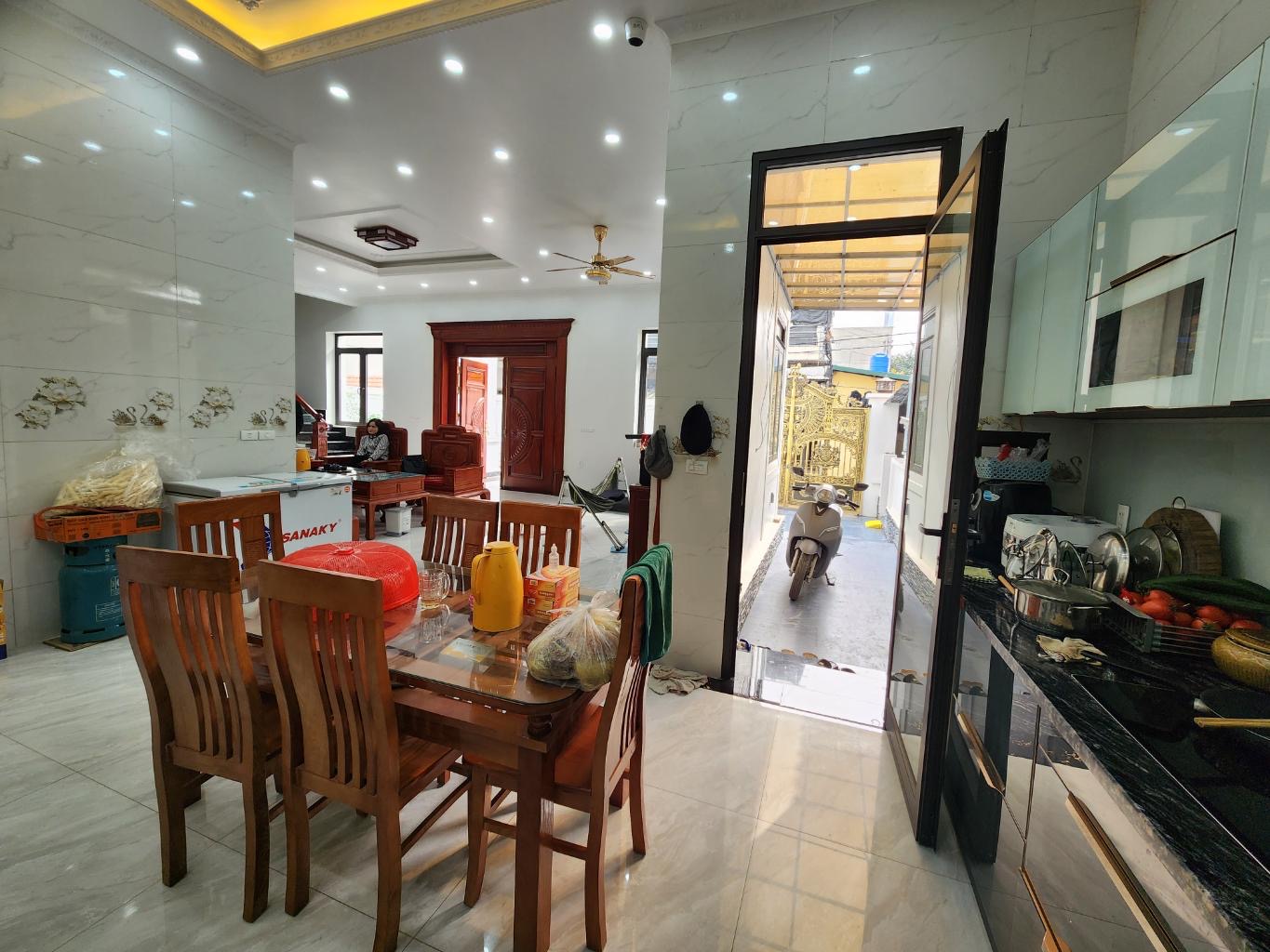 BÁN ĐẤT TẶNG NHÀ BIỆT THỰ TẠI XÃ LỆ CHI– FULL THỔ CƯ – NGAY KHU TRUNG TÂM TRƯỜNG