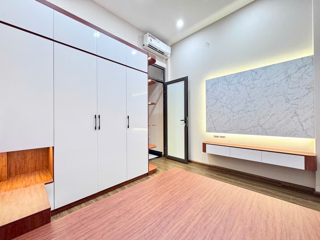 Bán nhà riêng 40m2, 8,7 tỷ Khương Trung, Thanh Xuân, Hà Nội,