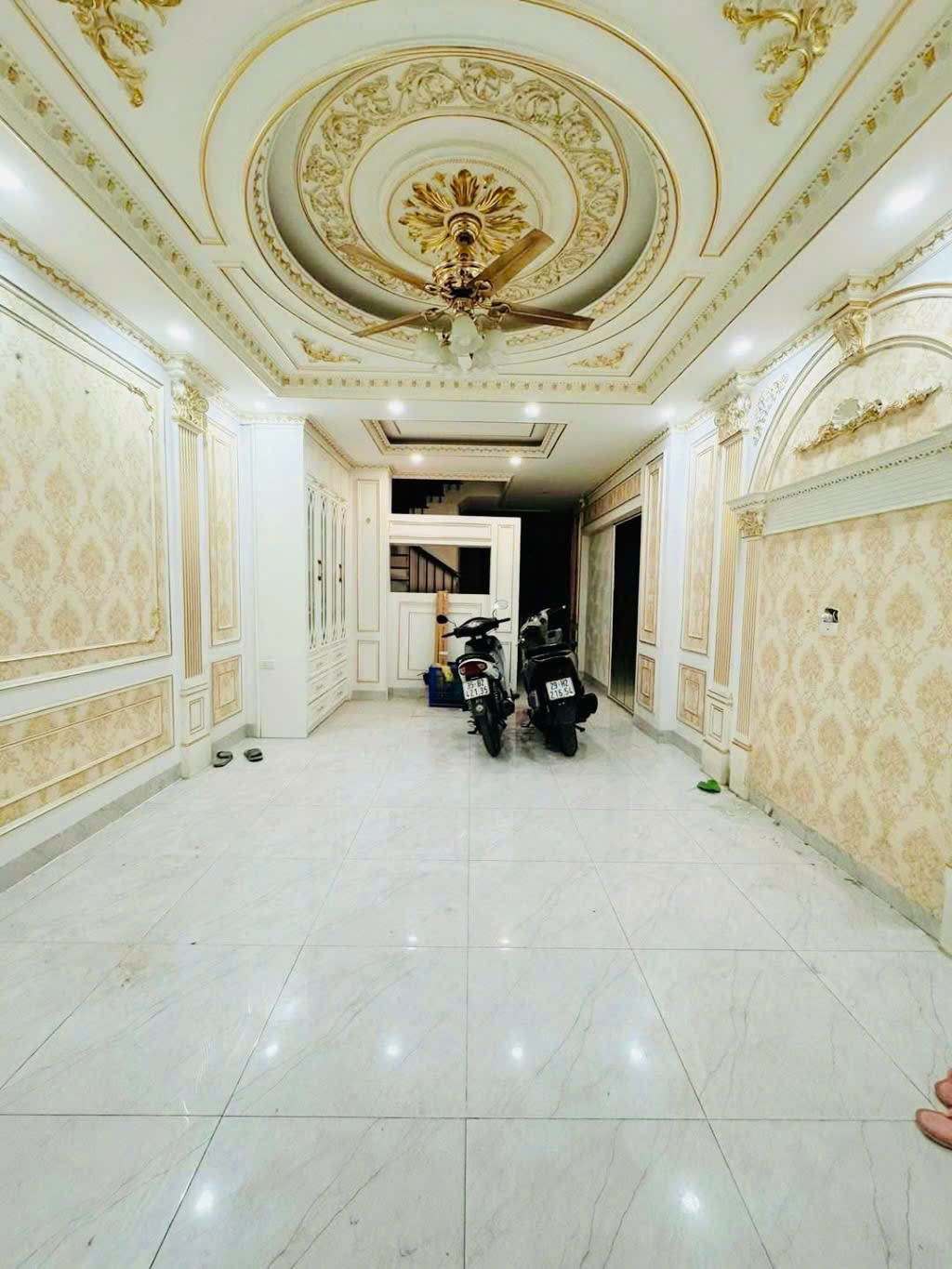 Bán nhà riêng 5 tầng phố Khương Trung, Thanh Xuân, Hà Nội, giá tốt