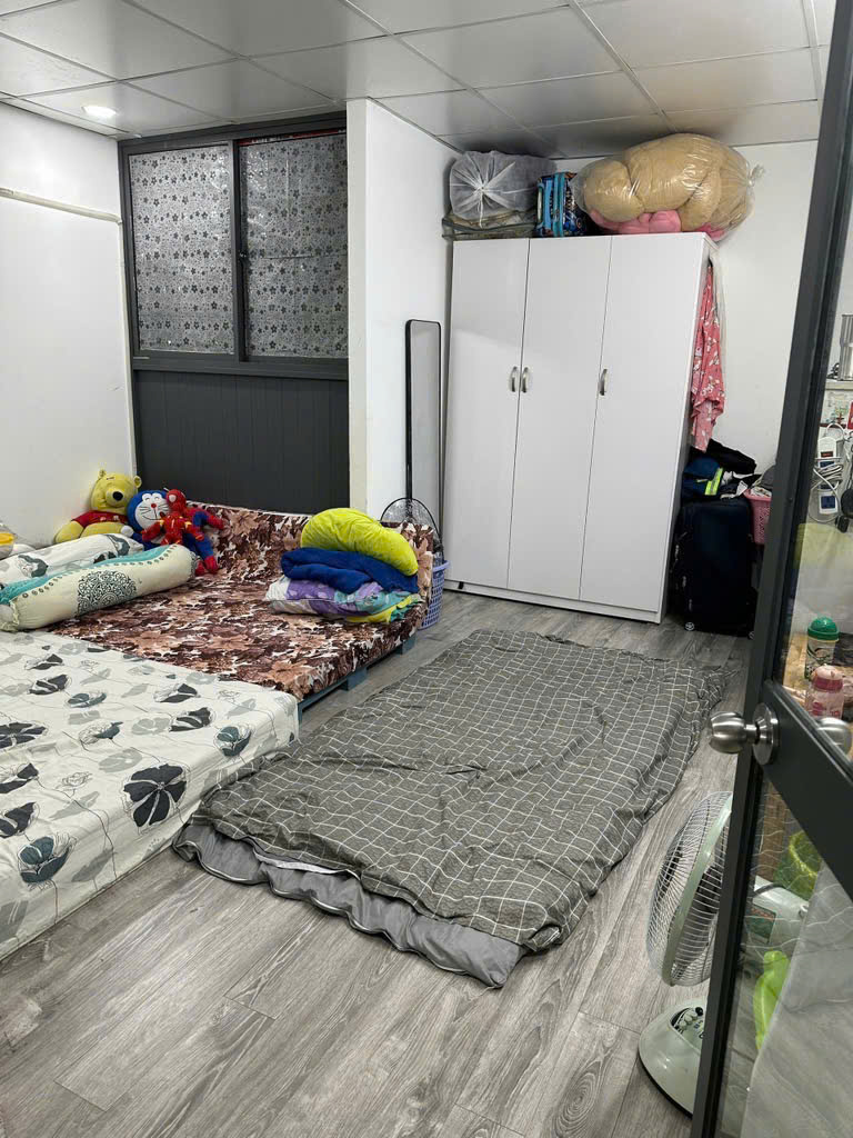 Nhà Đẹp Mới Đầu Hẻm Thuận tiên qua Tân Bình - Gò Vấp