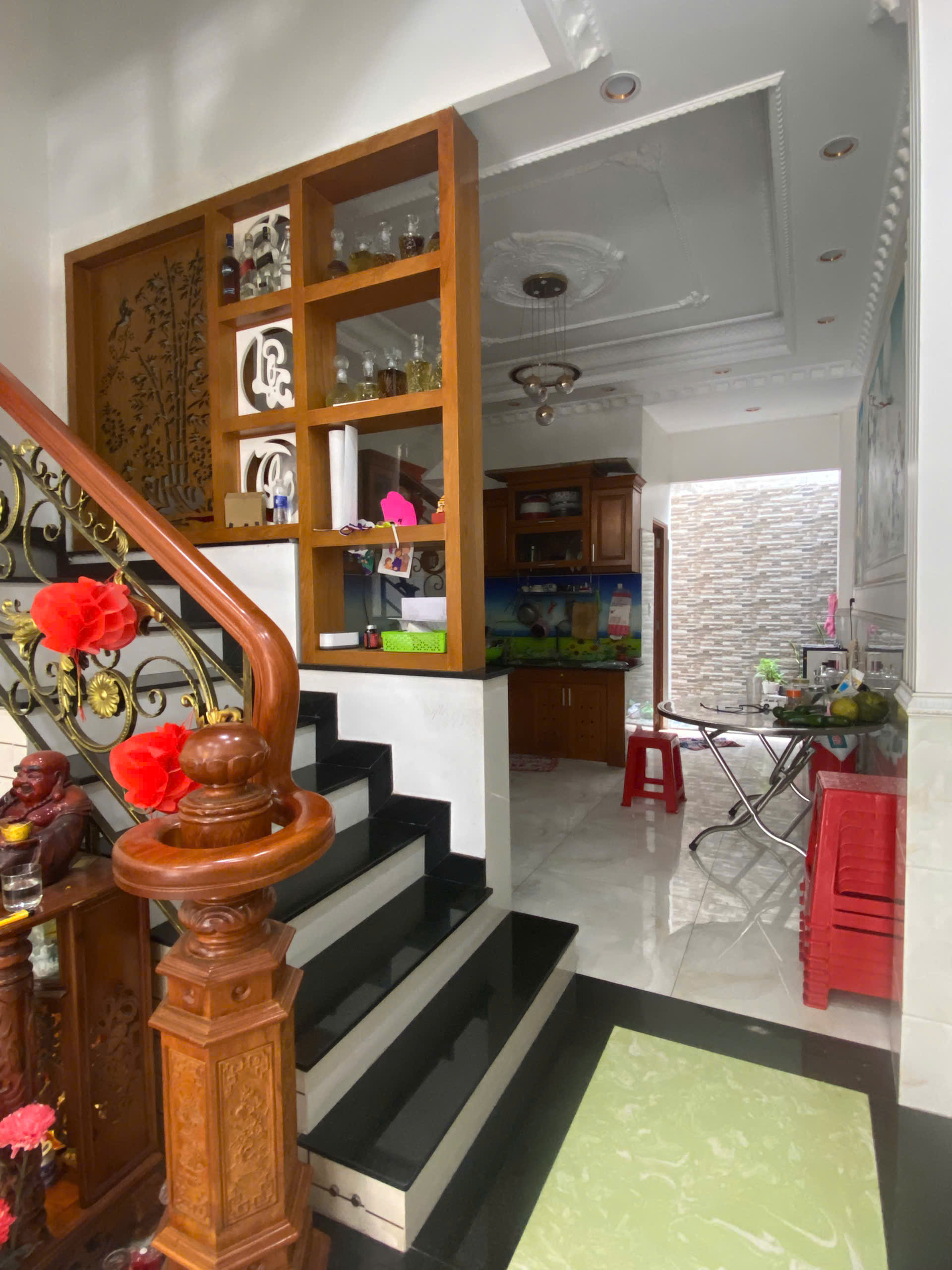 Nhà 3 lầu, 2 mặt tiền đường Liên Khu 45, Bình Tân, oto vào tận nhà