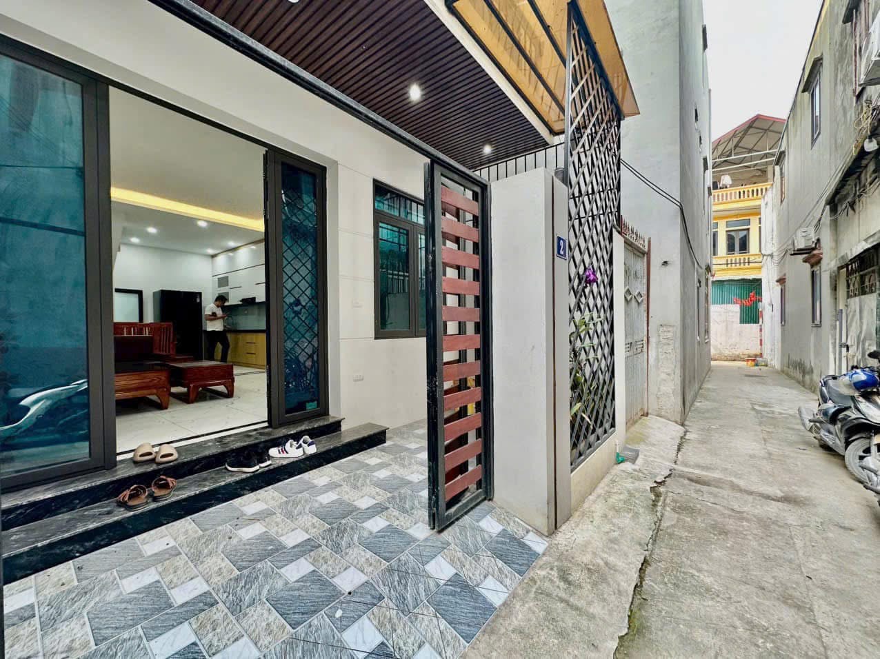  Mình chuyển công tác cần bán lại căn nhà 5 tầng 51m2 4 tầng tại An Thượng - Hoài Đức