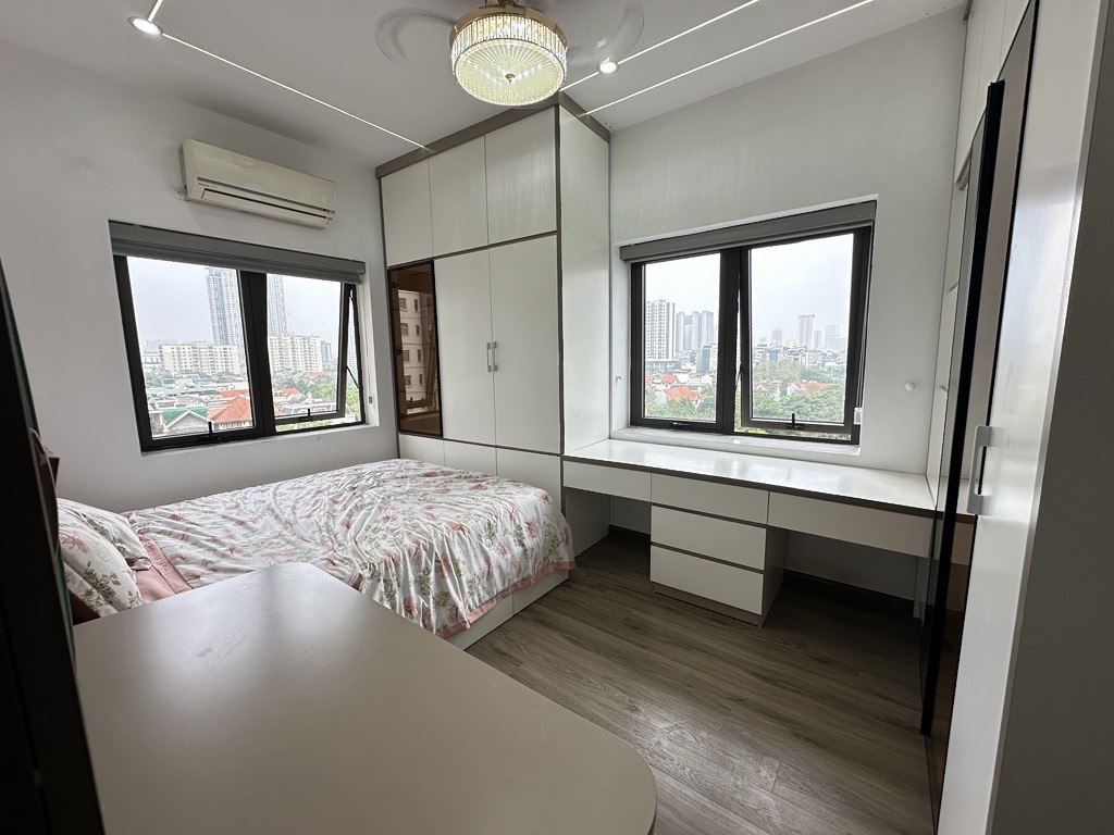 BÁN CĂN HỘ CHUNG CƯ KĐT MỸ ĐÌNH 2 - LÔ GÓC 2 THOÁNG – FULL NỘI THẤT – GIÁ TỐT NHẤT KHU VỰC - VIEW SÂN CHƠI, KĐT MỸ ĐÌNH 