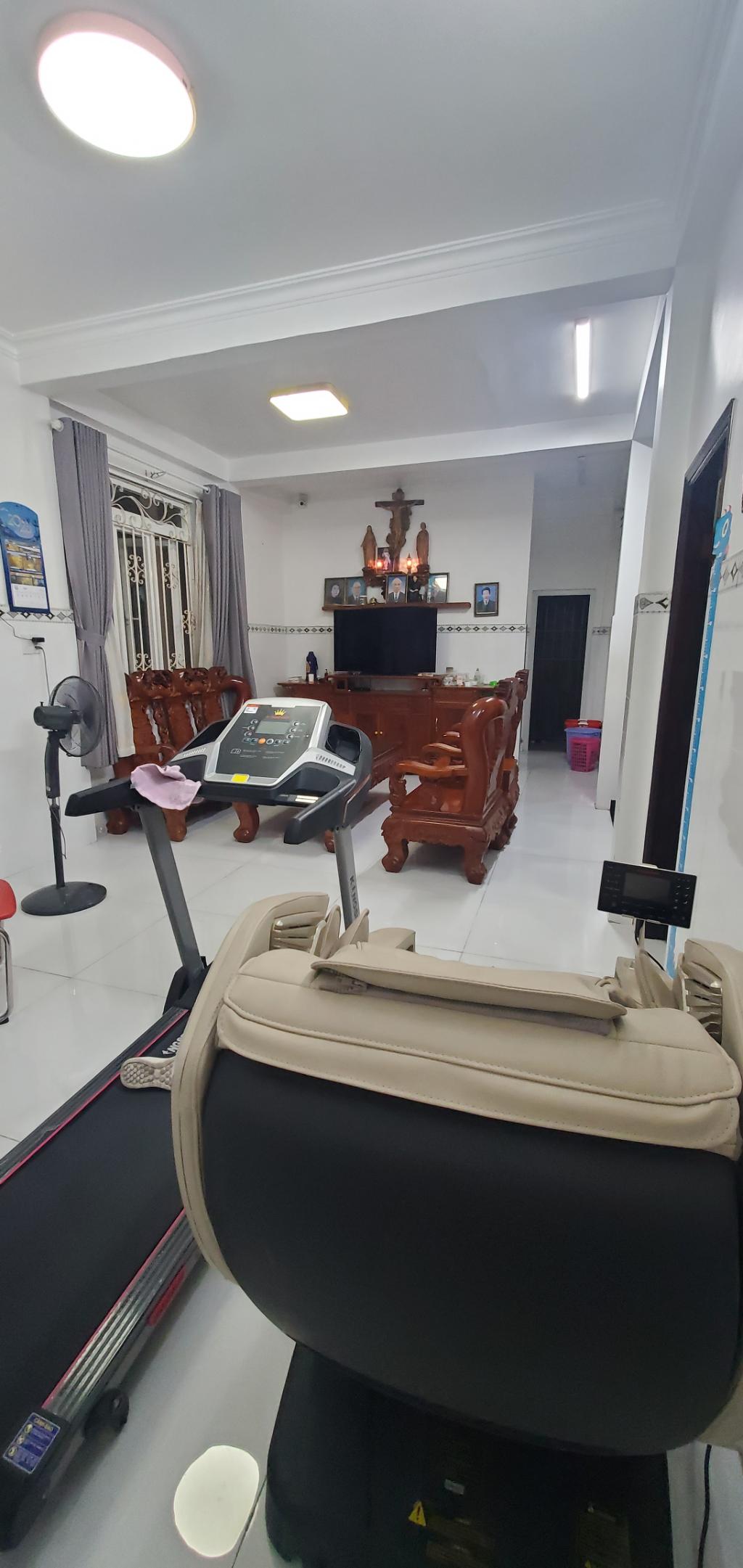 NHÀ MẶT TIỀN ĐƯỜNG TÊN LỬA GẦN AEON BÌNH TÂN