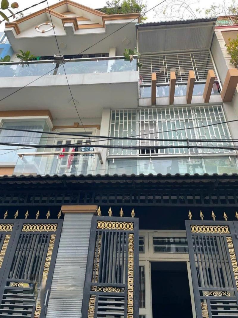 HẺM Ô TÔ SÁT MẶT TIỀN ĐƯỜNG. CHỦ NGỘP BANK