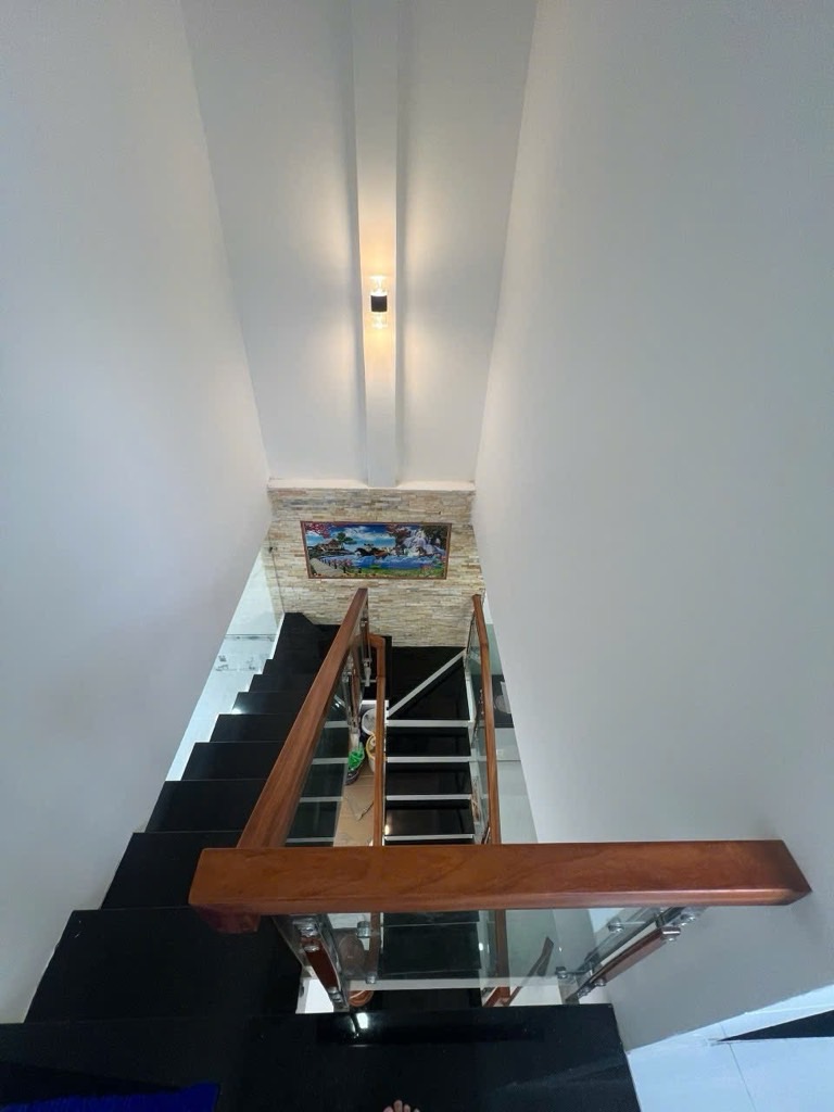 LÔ GÓC 2 MẶT. NHÀ THOÁNG MÁT. XÂY DỰNG THIẾT KẾ ĐẸP