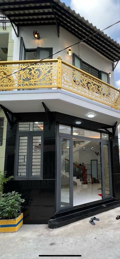 LÔ GÓC 2 MẶT. NHÀ THOÁNG MÁT. XÂY DỰNG THIẾT KẾ ĐẸP