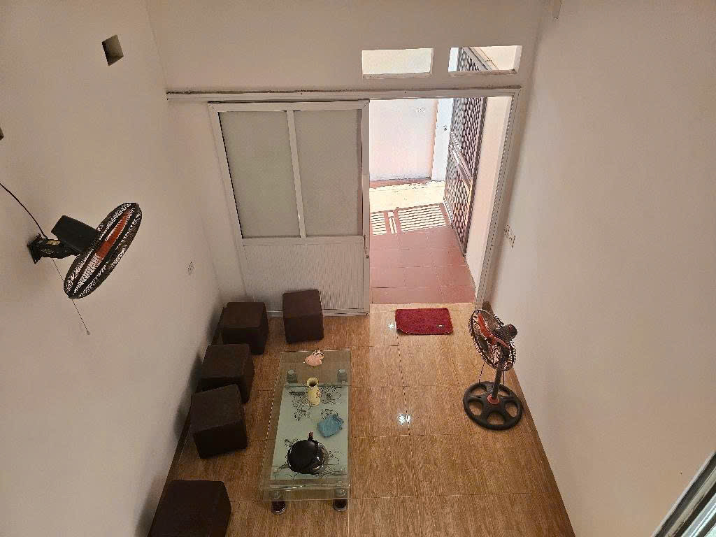 BÁN ĐẤT TẶNG NHÀ
