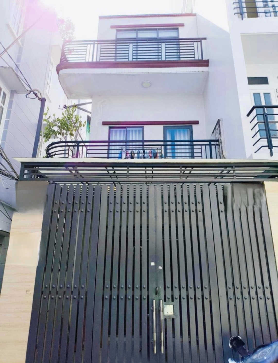 3 TẦNG - 65M2 (3,5x19) - HXH - CÁCH GA SÂN BAY 70M