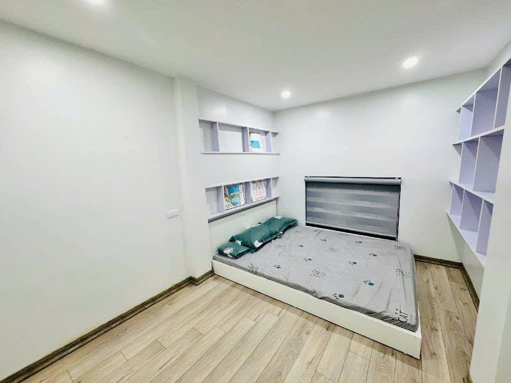 -TRUNG TÂM BA ĐÌNH-LÔ GÓC 3 THOÁNG- NGÕ THÔNG- CỰC HIẾM KO CÓ CĂN THỨ 2  - 7 TẦNG 3 NGỦ - CHỈ 5,95 TỶ