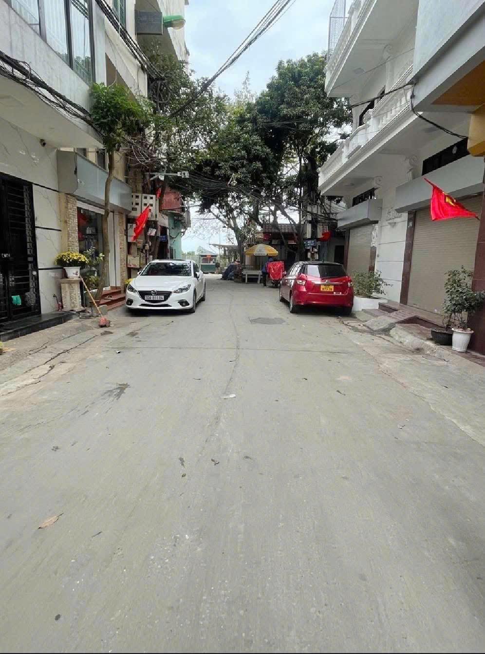 NHÀ NGHĨA DŨNG- BA ĐÌNH GIÁP RANH HOÀNG KIẾM - TÂY HỔ - NHÀ TẦM TIỀN-  NHỈNH 4 TỶ 