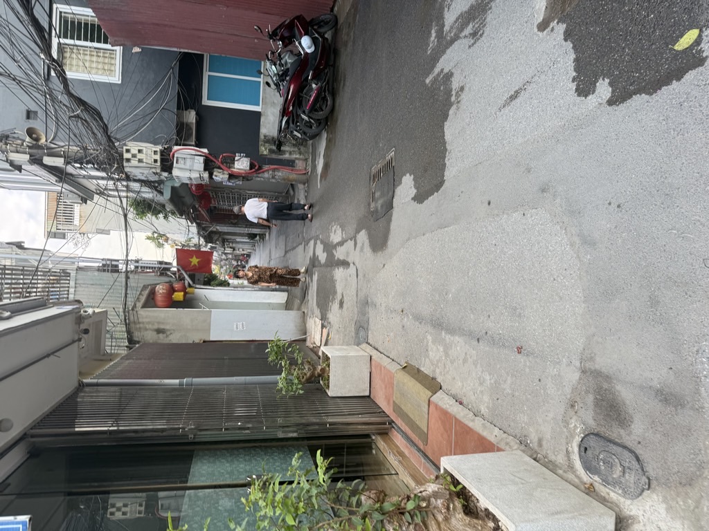 P. HỒNG HÀ- 4 TẦNG - Ô TÔ ĐỖ CỬA - ĐẤT ĐÔ THỊ -  2 TỶ 85 