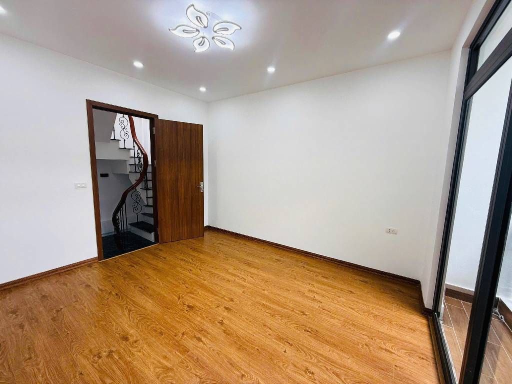 TRUNG TÂM BA ĐÌNH - NHÀ DÂN XÂY - NHÀ MỚI ĐẸP ĐÓN TẾT 