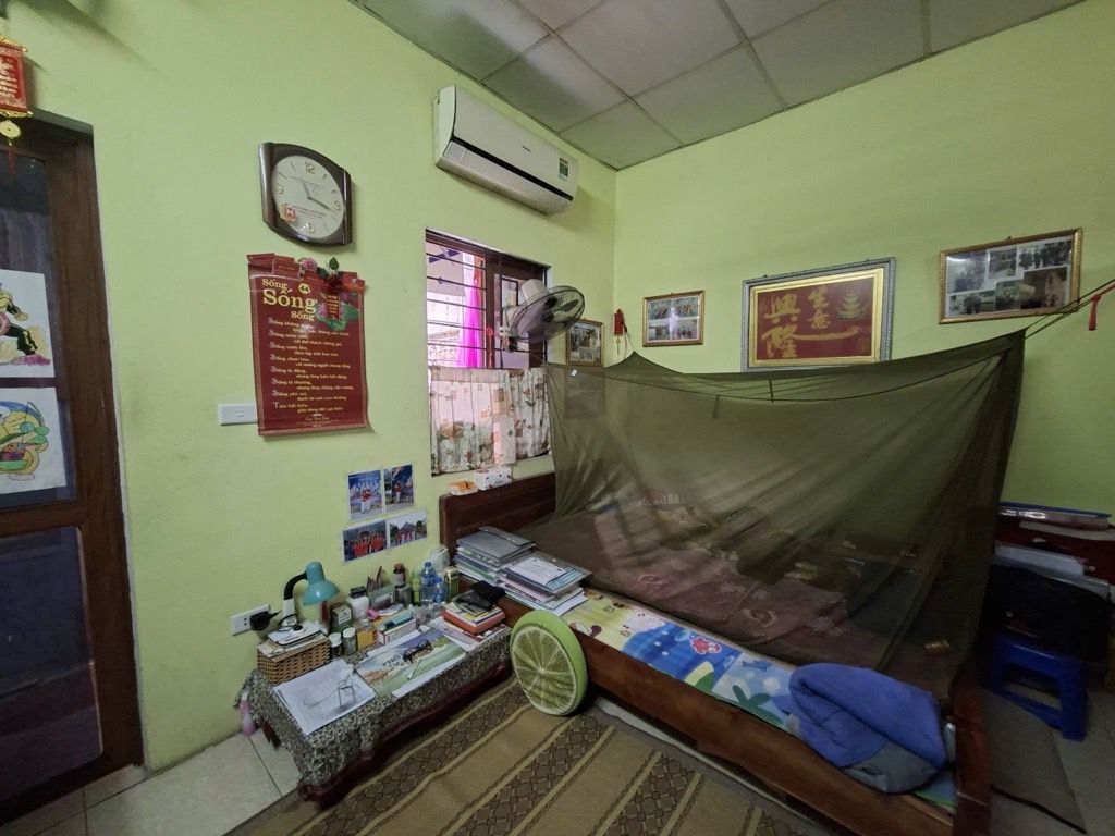 NHÀ GẦN PHỐ - LÔ GÓC - NGÕ BA GÁC - TIỆN ÍCH - ĐỐI DIỆN NHÀ MÁY BIA - VỪA TẦM TÀI CHÍNH