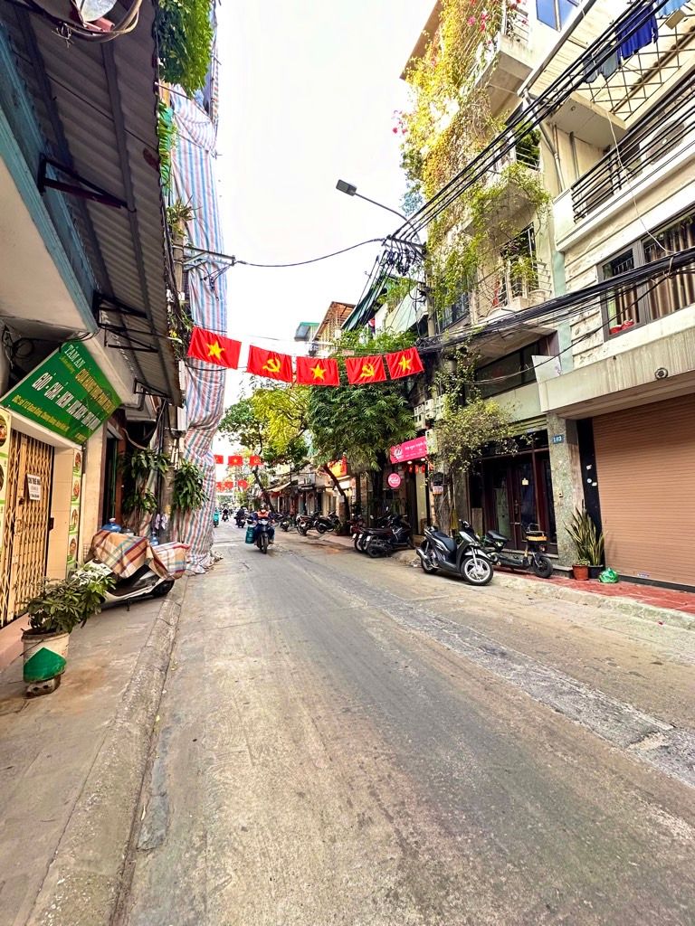 HK HOÀN KIẾM  BAY SỚM - PHÂN KHÚC NHỎ MẶT PHỐ CỰC HIẾM - NHÀ MỚI KÍNH KOONG - VỪA Ở VỪA KINH DOANH - DÒNG TIỀN ĐỀU ĐẶN - PHÙ HỢP KINH DOANH ĐA NGÀNH NGHỀ