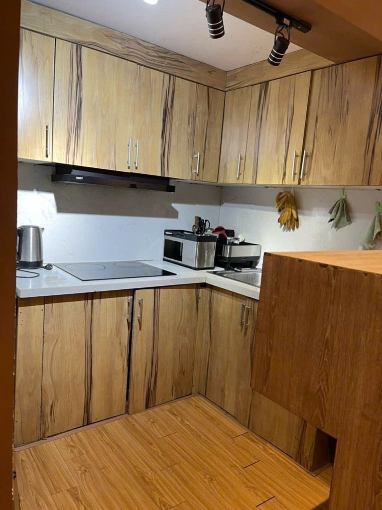 SIÊU PHẨM PHỐ CỔ - HỘ KHẨU PHƯỜNG HOÀN KIẾM 10M RA PHỐ HUẾ - SỔ ĐỎ CHÍNH CHỦ - VỪA Ở VỪA KINH DOANH