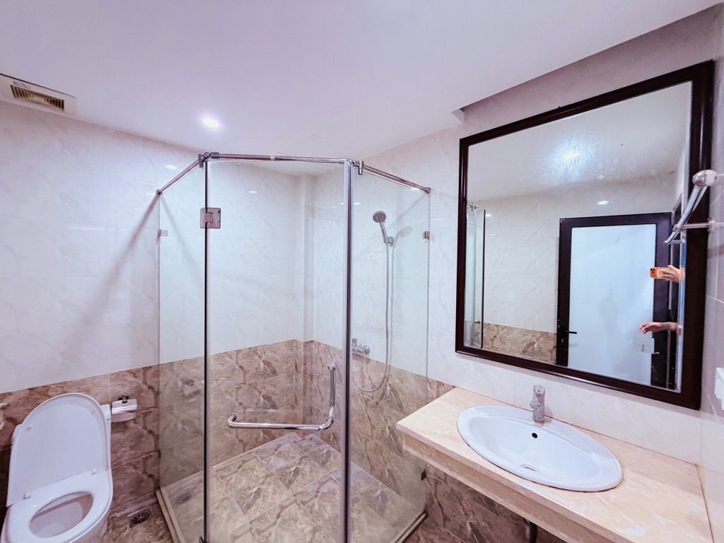 LÕI LONG BIÊN - HIẾM NHÀ BÁN - Ô TÔ ĐỖ GẦN - 2 THOÁNG - NGÕ NGÁCH THÔNG TỨ