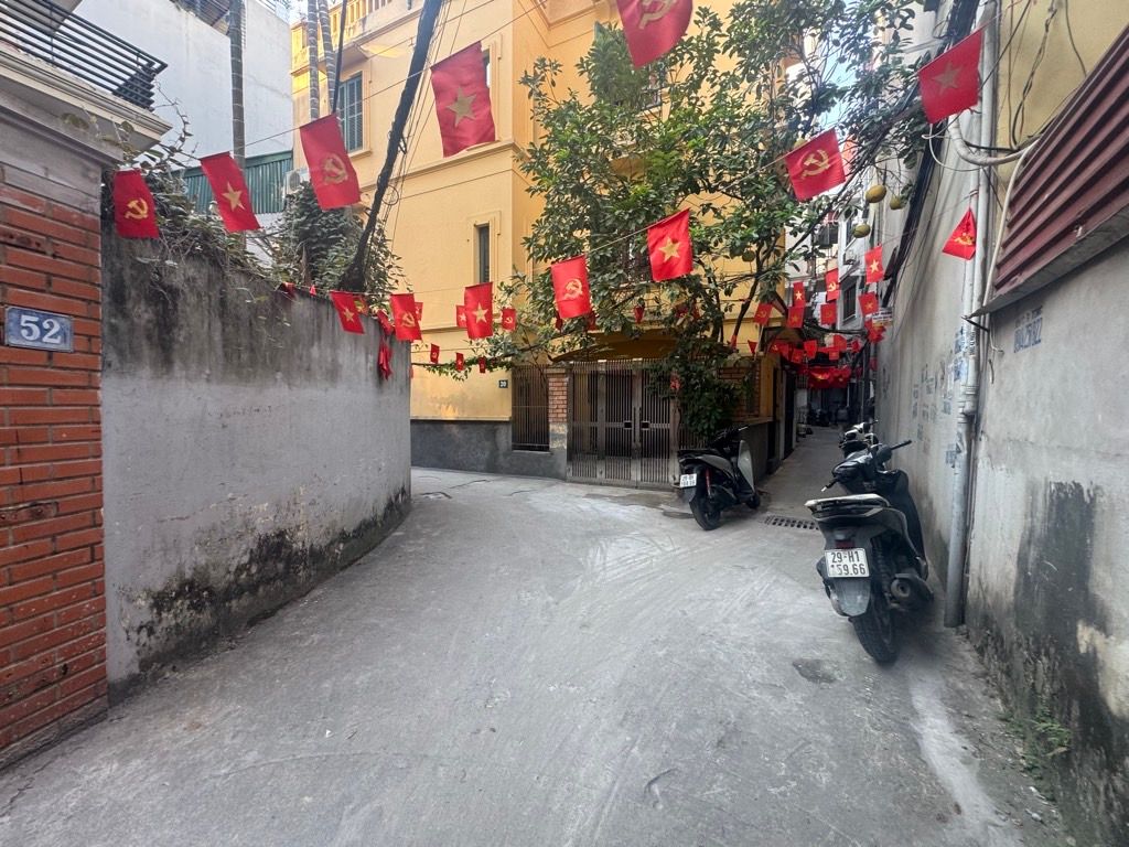 SIÊU PHẨM NHỎ TIỀN NGỌC LÂM - NGÕ BA GÁC TRÁNH - CÁCH PHỐ NGỌC LÂM 70M - CÁCH OTO ĐỖ 20M - NHÀ MỚI Ở LUÔN