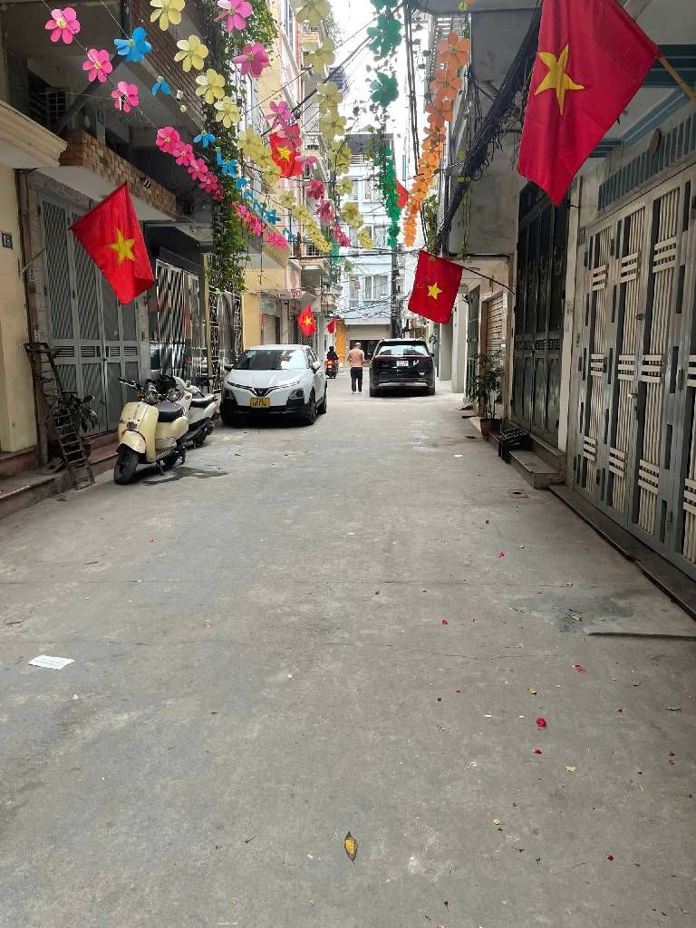 NHÀ AN DƯƠNG- TÂY HỒ -DÂN XÂY CHẮC CHẮN - VỪA Ở HAY CHO THUÊ ĐỀU YÊN TĨNH - NGÕ SẠCH ĐẸP - DT 38M - CHỈ 7 TỶ 8