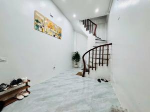 -TRUNG TÂM BA ĐÌNH-LÔ GÓC 3 THOÁNG- NGÕ THÔNG- CỰC HIẾM KO CÓ CĂN THỨ 2  - 7 TẦNG 3 NGỦ - CHỈ 5,95 TỶ