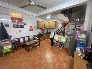 HƠN 5 TỶ NHÀ ĐẸP TT TÂY HỒ - THỂ DỤC HỒ TÂY- NHÀ ĐẸP Ở LUÔN- Ô TÔ ĐỖ CỔNG- AN NINH TỐT- Ở CỰC SƯỚNG