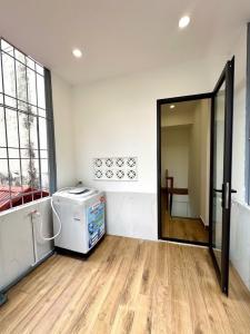 NHÀ TT BA ĐÌNH - 5M RA PHỐ GIẢNG VÕ - 5 TẦNG FULL CÔNG NĂNG - Ở CỰC SƯỚNG TIỆN ÍCH ĐẦY ĐỦ - NHỈNH 5 TỶ