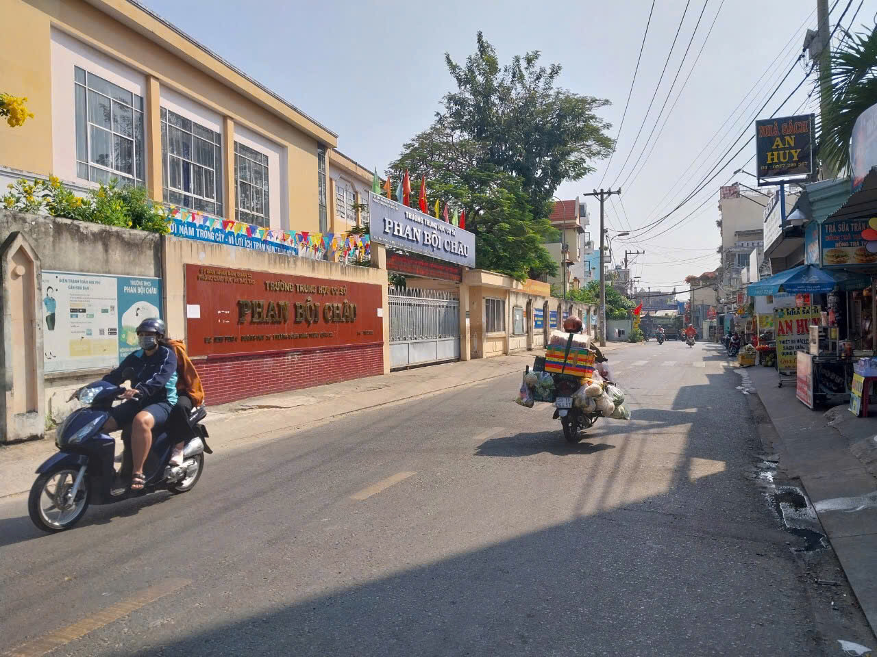 VCẦN BÁN GẤP NHÀ 1 SẸC(61M2) ,NGUYỄN VĂN QUÁ ,Q12,P TÂN HƯNG THUẬN GIÁ 3,3 TỶ