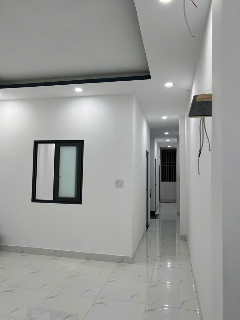 BÁN NHÀ ĐẸP TÂN XUÂN HÓC MÔN GIÁ 4.6 T.Ỷ NHÀ MỚI XINH.