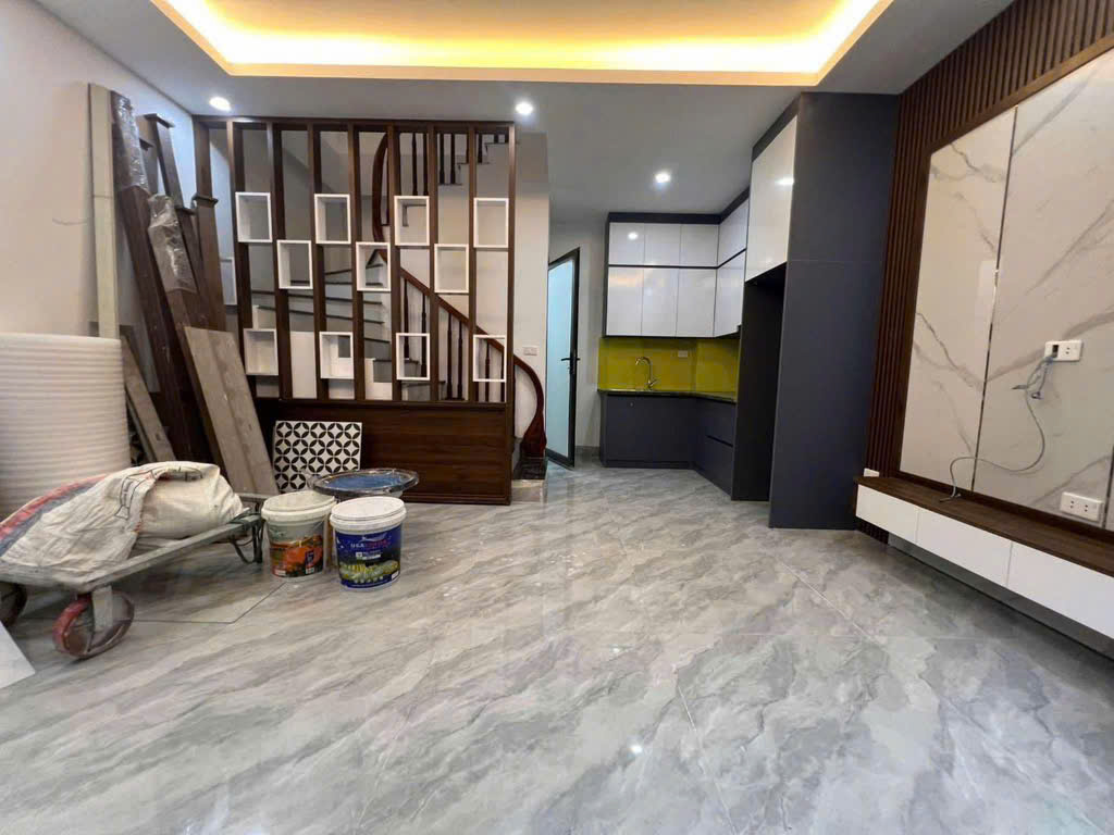 Bán nhà mới đẹp - Hoàng Mai - Ngõ Thông - Oto đỗ sát nhà - Giá chỉ 6x tỷ