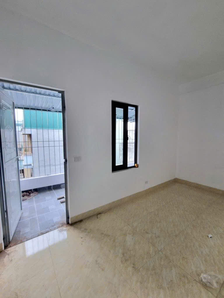 Bán nhà mới đẹp - Hoàng Mai - Ngõ Thông - Oto đỗ sát nhà - Giá chỉ 6x tỷ