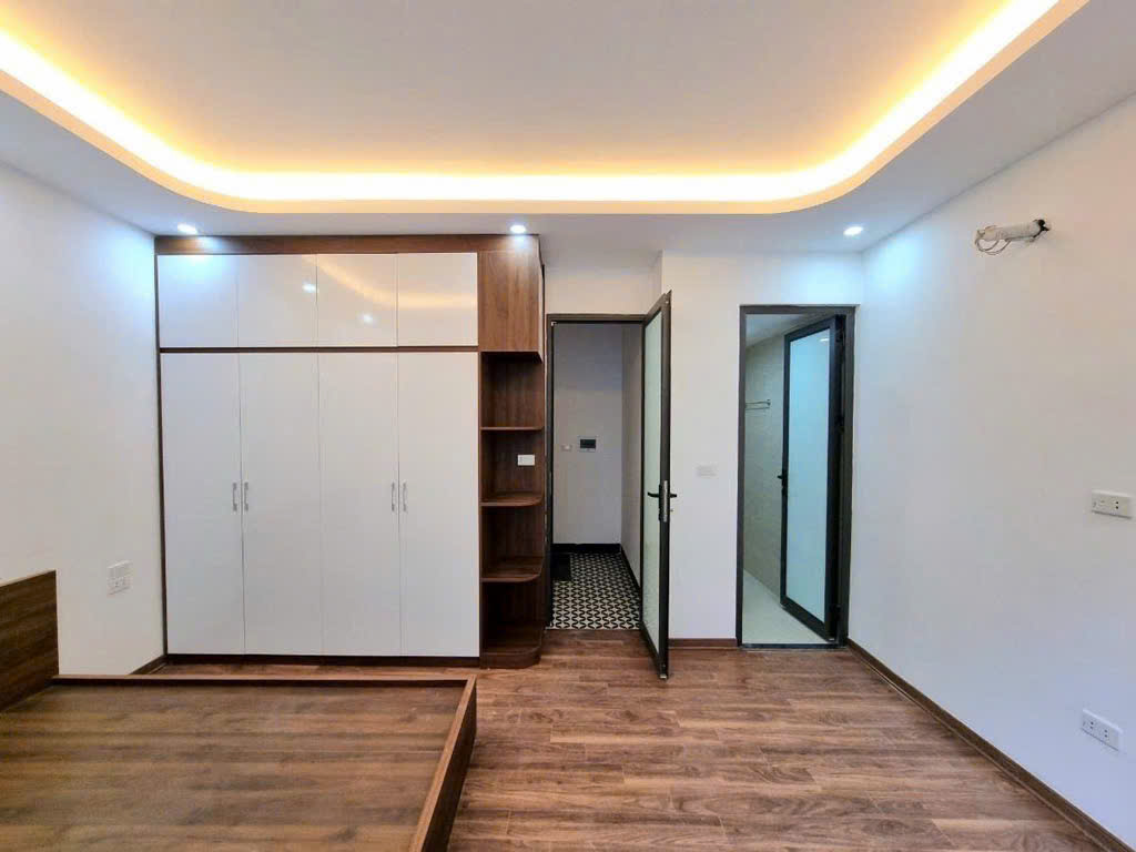 Bán nhà mới đẹp - Hoàng Mai - Ngõ Thông - Oto đỗ sát nhà - Giá chỉ 6x tỷ