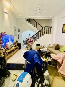 Bán Nhà Phố Đại Từ gần hồ Linh Đàm, 45m2, 5 tầng, sổ đỏ chính chủ, nhỉnh 8 tỷ