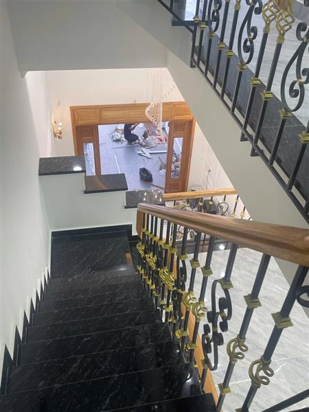 NHÀ BÁN: HXH QUỐC LỘ 13, GẦN VẠN PHÚC CITY_ 5 TẦNG, 110M2, CÓ THANG MÁY_GIÁ 12,9 TỶ